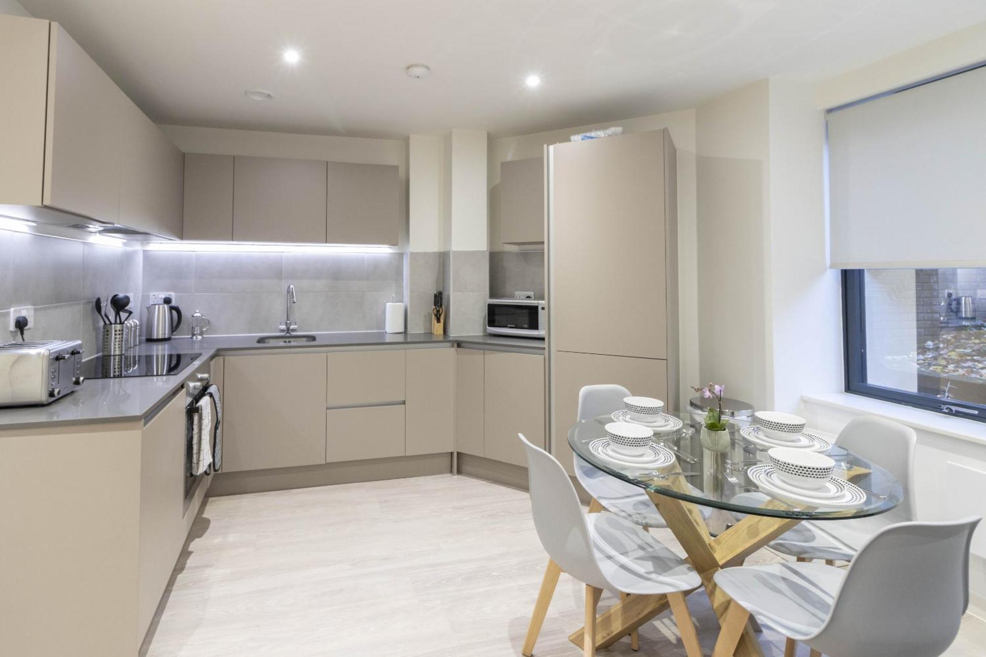 엑서터 Linacre 1&2 - One And Two Bed Flat Behind The Cathedral With Free Parking And Fast Wifi 아파트 외부 사진